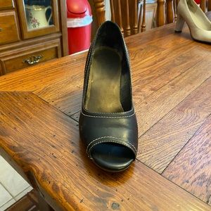 Women’s Wedge Shoe